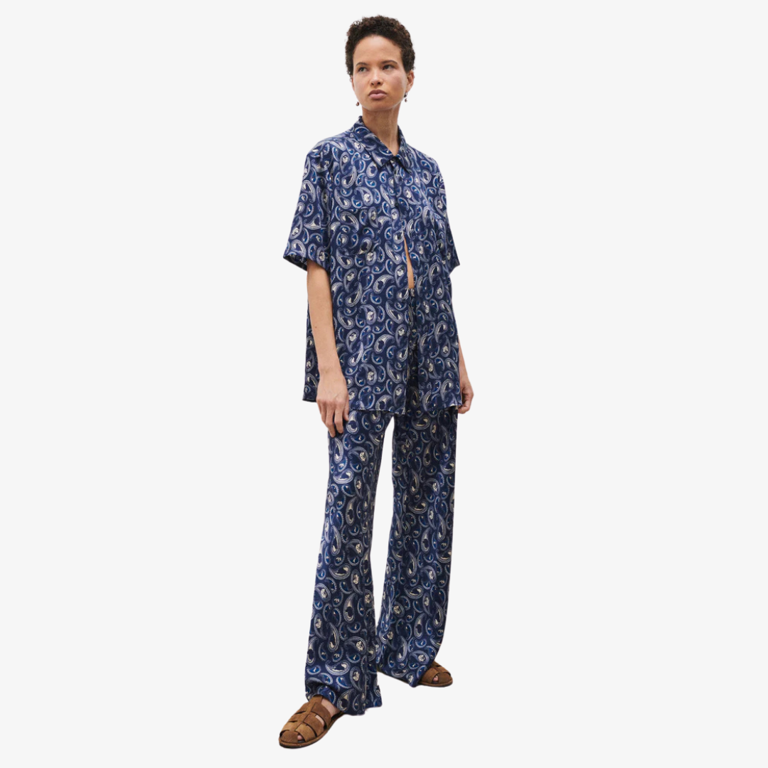 SILK LAUNDRY SHORT BOYFRIEND SHIRT