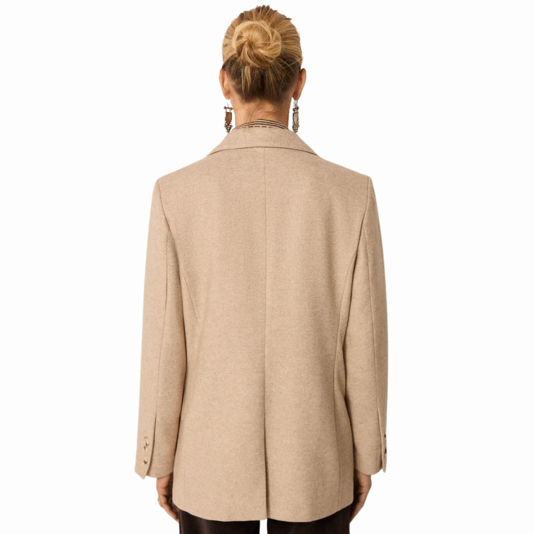 MAISON HOTEL ANNA BLAZER