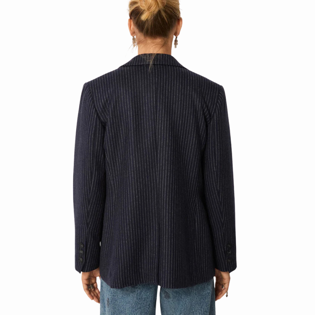 MAISON HOTEL JACKIE BLAZER