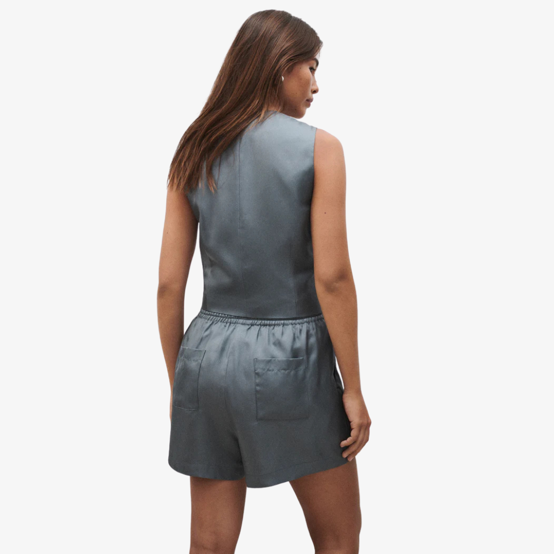 SILK LAUNDRY TWILL SLOUCH SHORT